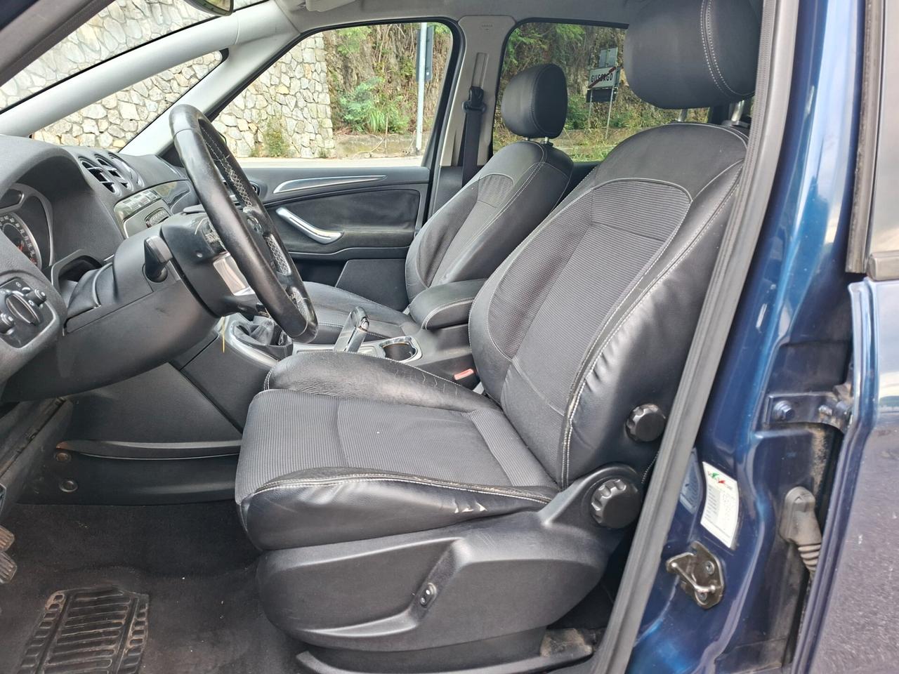 Ford S-Max 2.0 TDCI / 5 POSTI / DA NEOPATENTATI