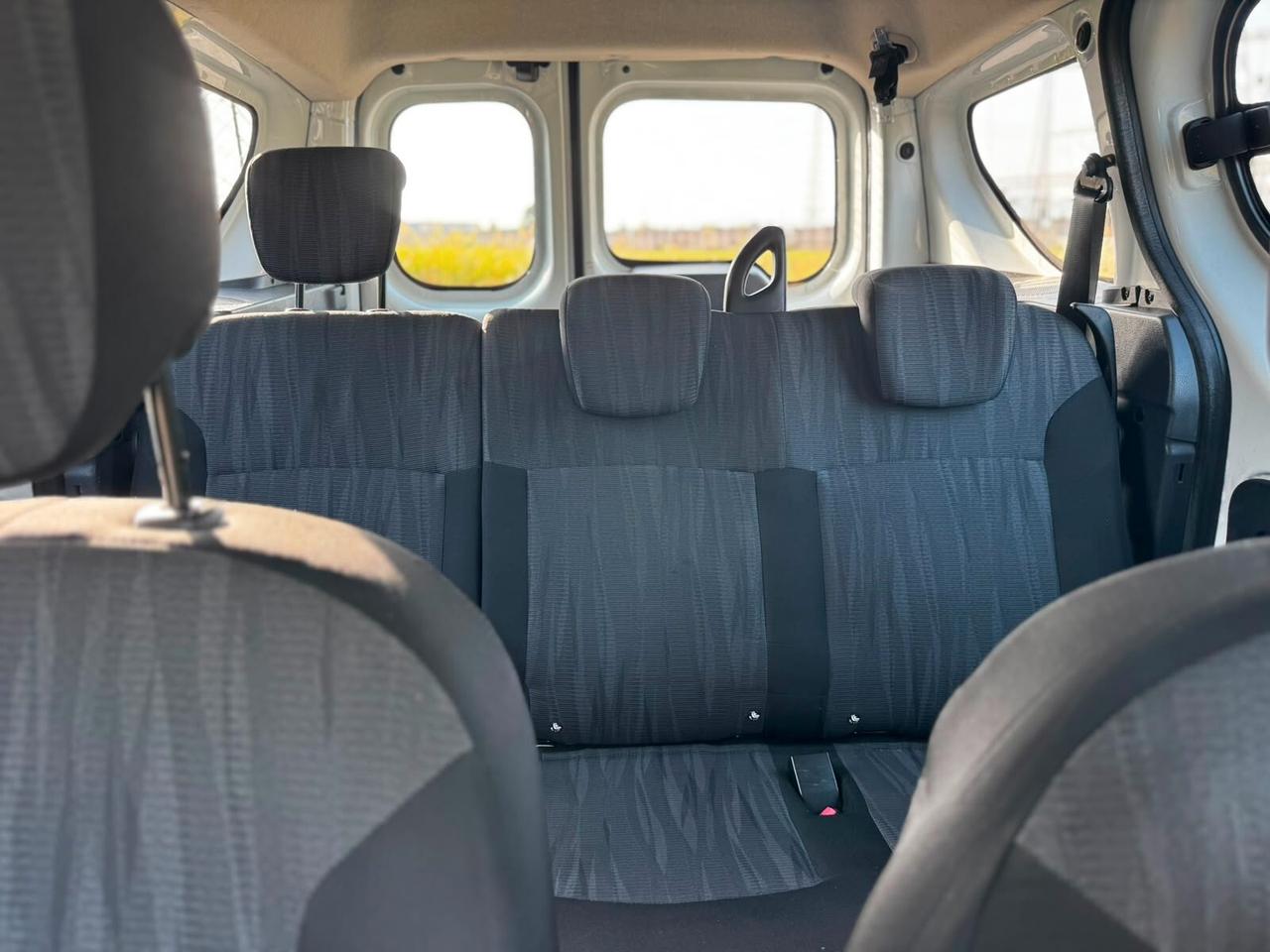 Dacia Dokker 1.5 dCi 8V 75CV Start&Stop Lauréate