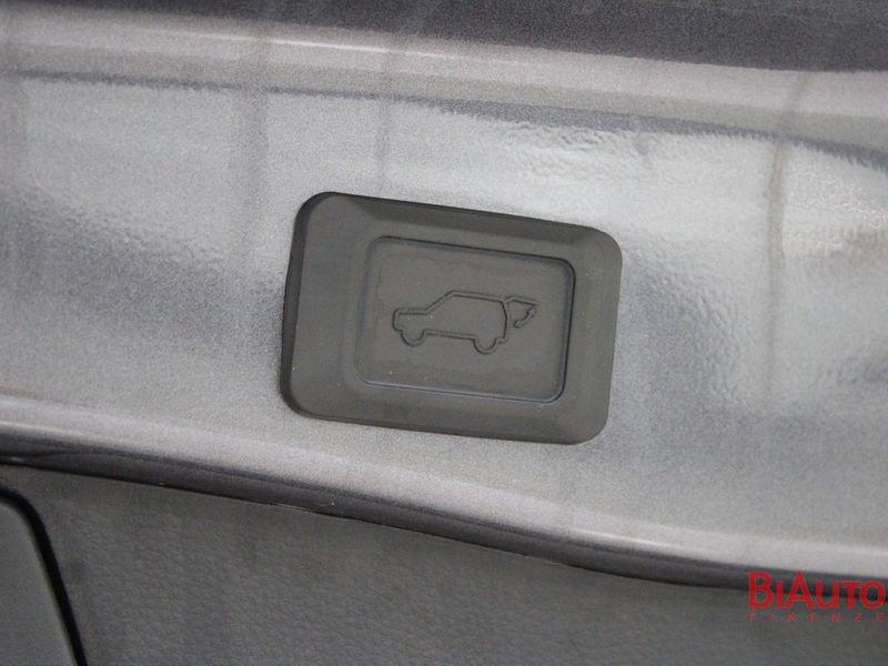 Toyota RAV4 RAV4 2.5 HV (222CV) E-CVT AWD-i Adventure