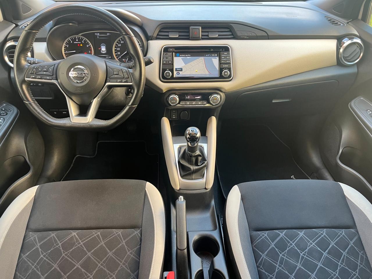 Nissan Micra 0.9 IG-T 12V 5 porte N-Connecta