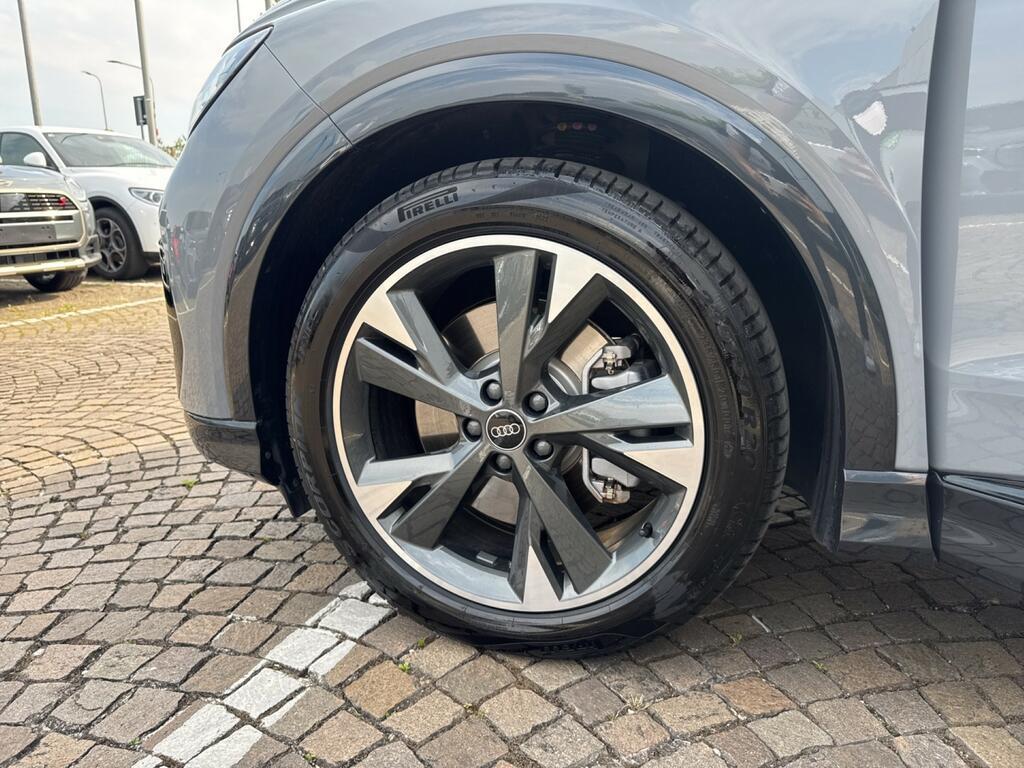 Audi Q4 e-tron 45 S line edition