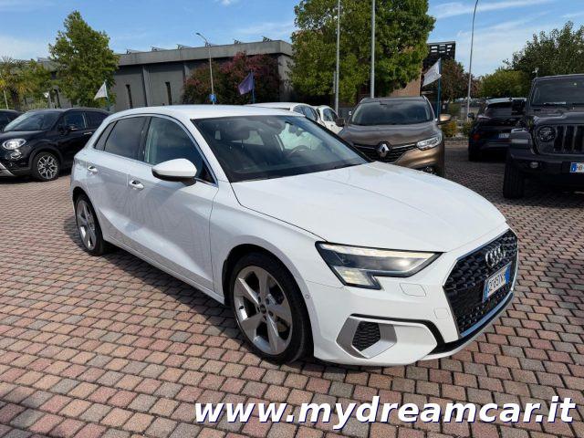 AUDI A3 SPB 30 g-tron S tronic Business Advanced