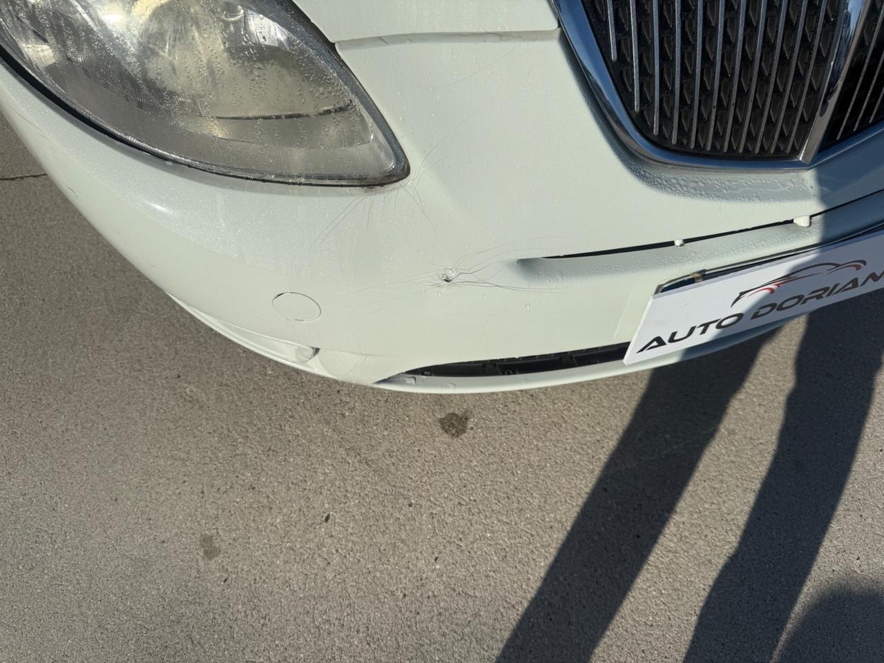 Lancia Ypsilon 1.2 Versus