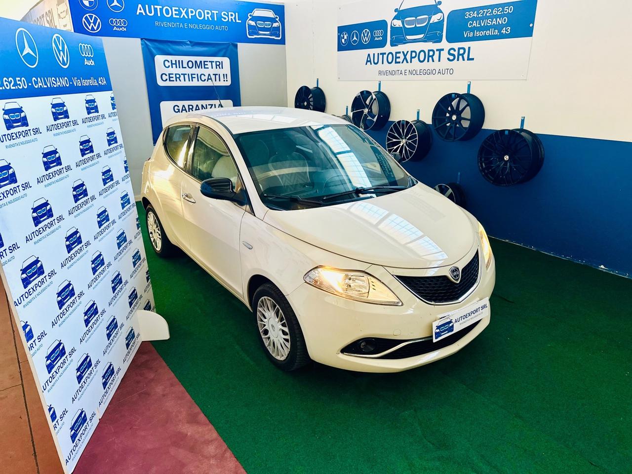 Lancia Ypsilon 1.2 69 CV/2017/ok neopatentati
