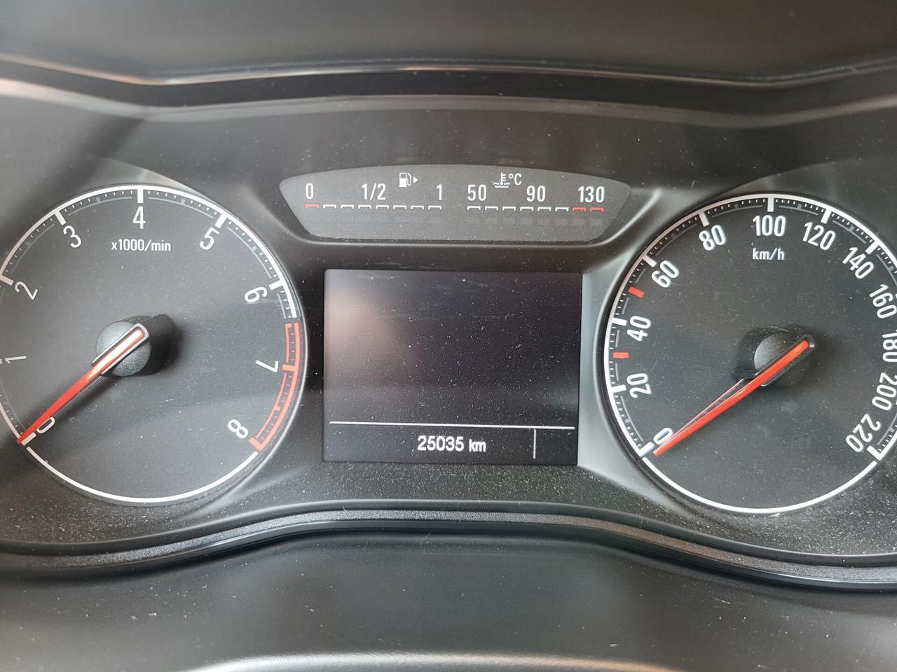 Opel Corsa 1.2 5 porte Advance