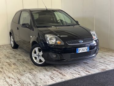 Ford Fiesta 1.2 Benzina Titanium Ok Neopatentati