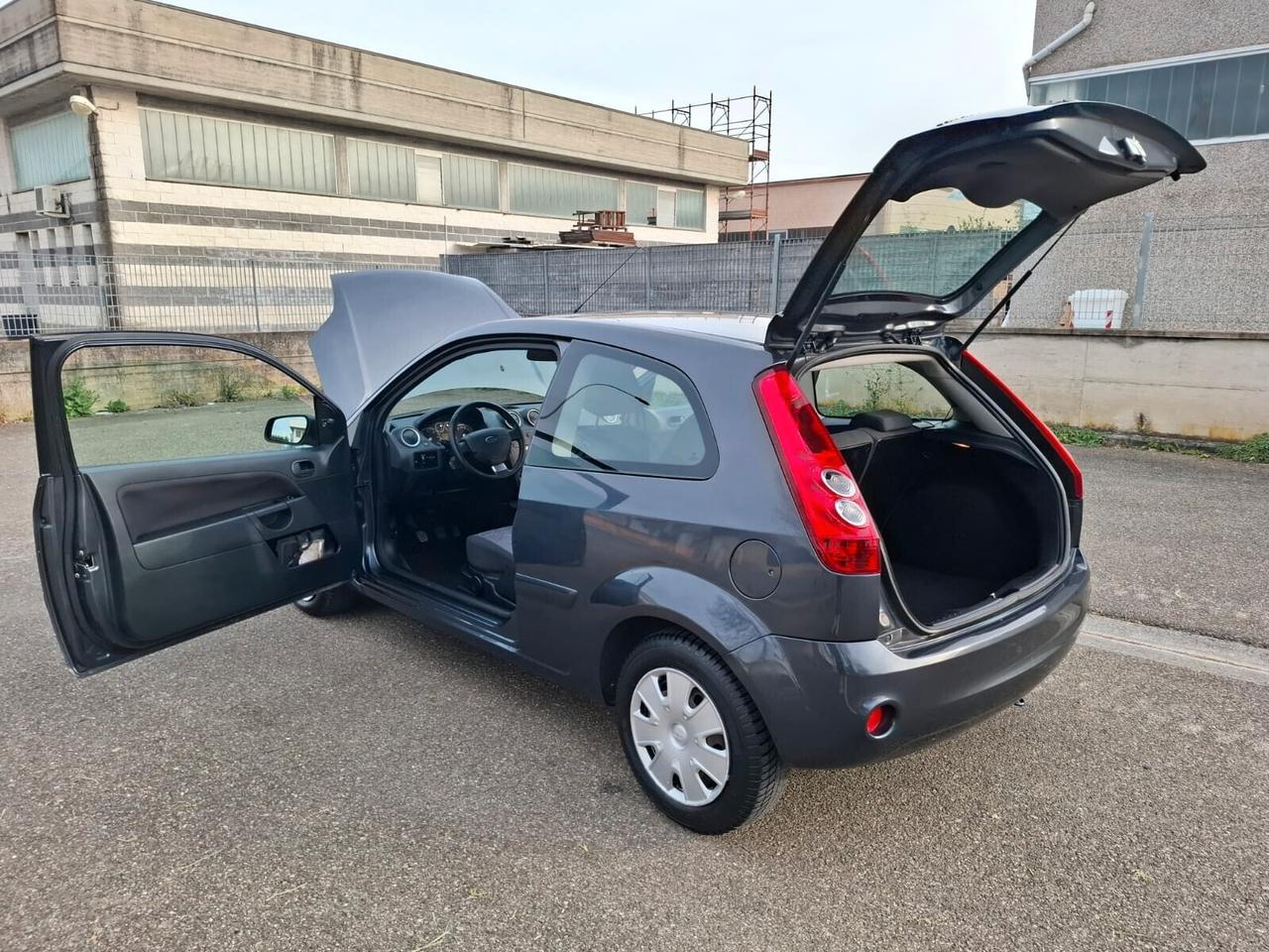 Ford Fiesta 1.4 TDCi 3p. SOLAMENTE 47.000 KM