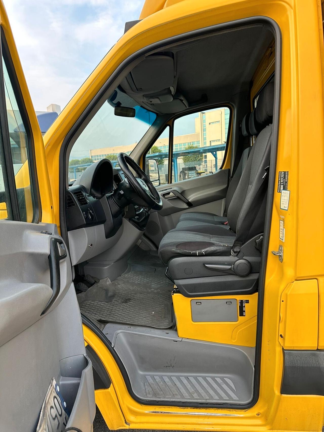 MERCEDES SPRINTER CON PEDANA CARICATRICE SUPER PREZZO!