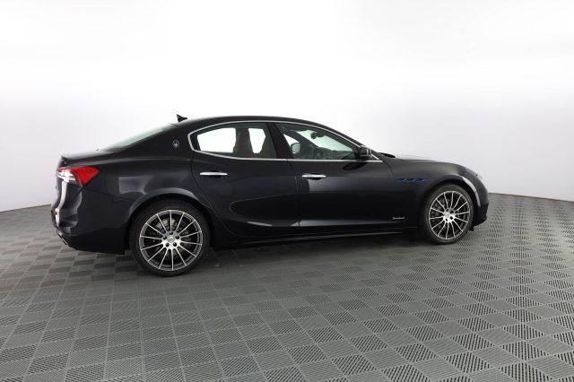 MASERATI Ghibli Ghibli L4 330 CV MHEV Gransport