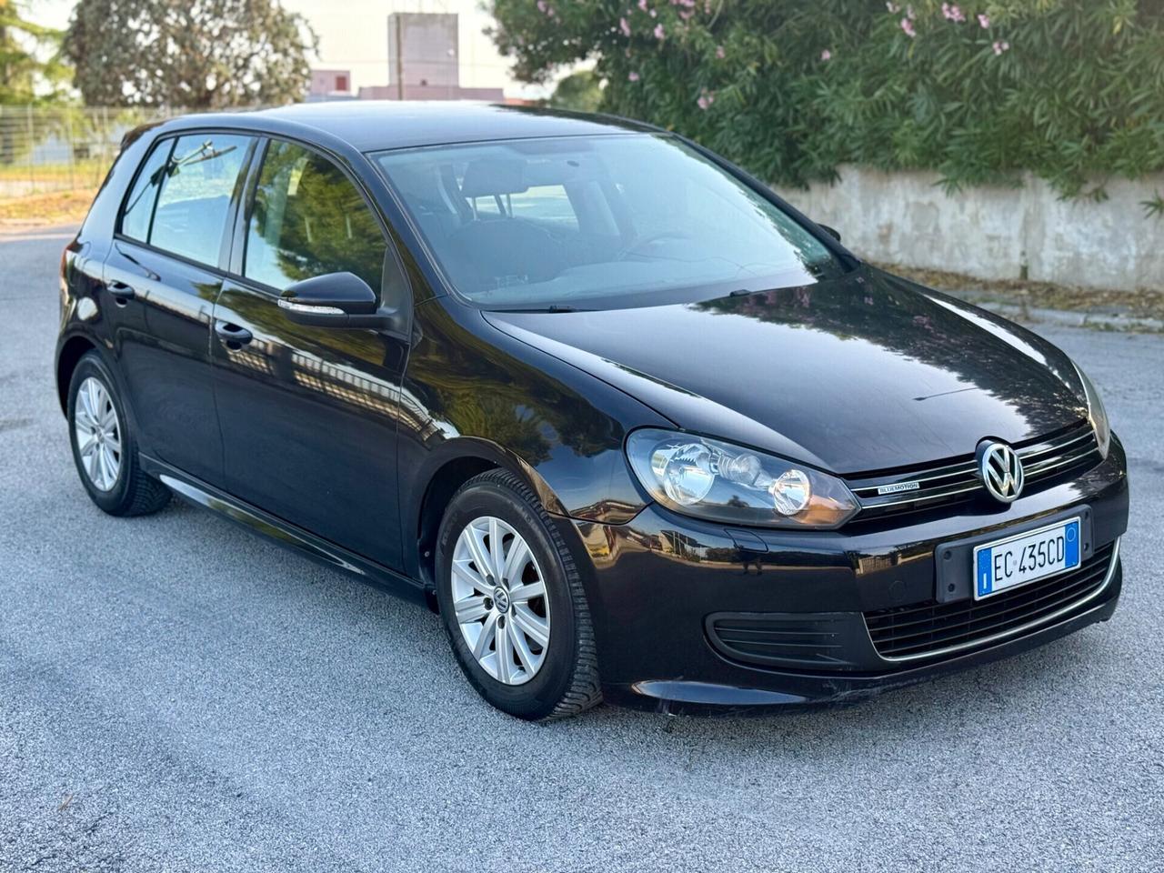 VW Golf SPORT 1.6 Tdi BLUEMOTION neopatentati