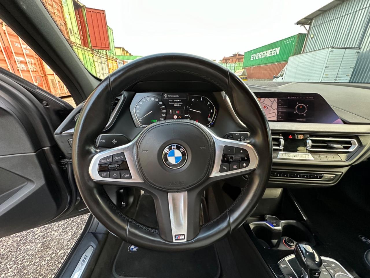 Bmw 118 118d 5p. Msport autom full led