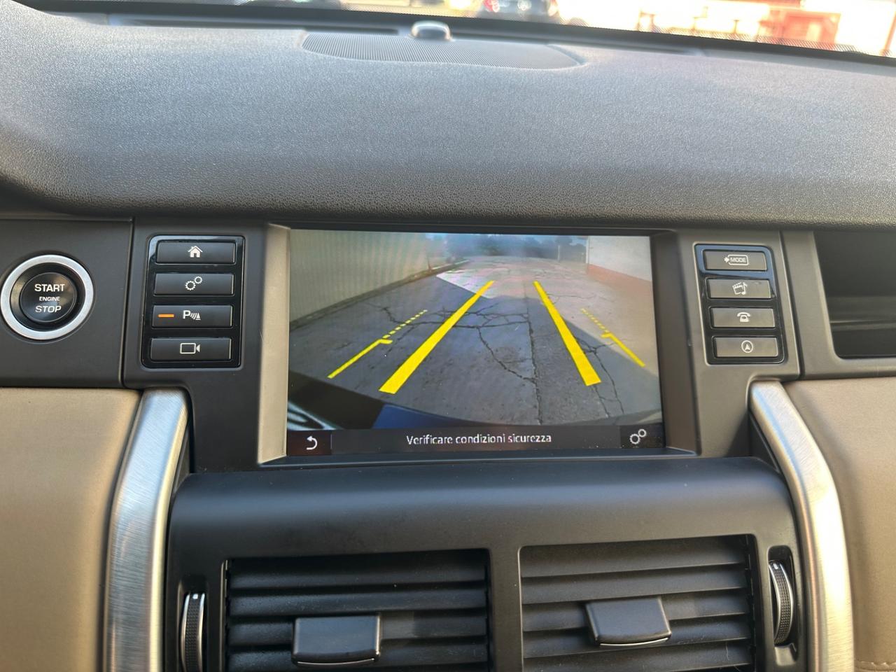Land Rover Discovery Sport 2.0d R-Dynamic Full optional