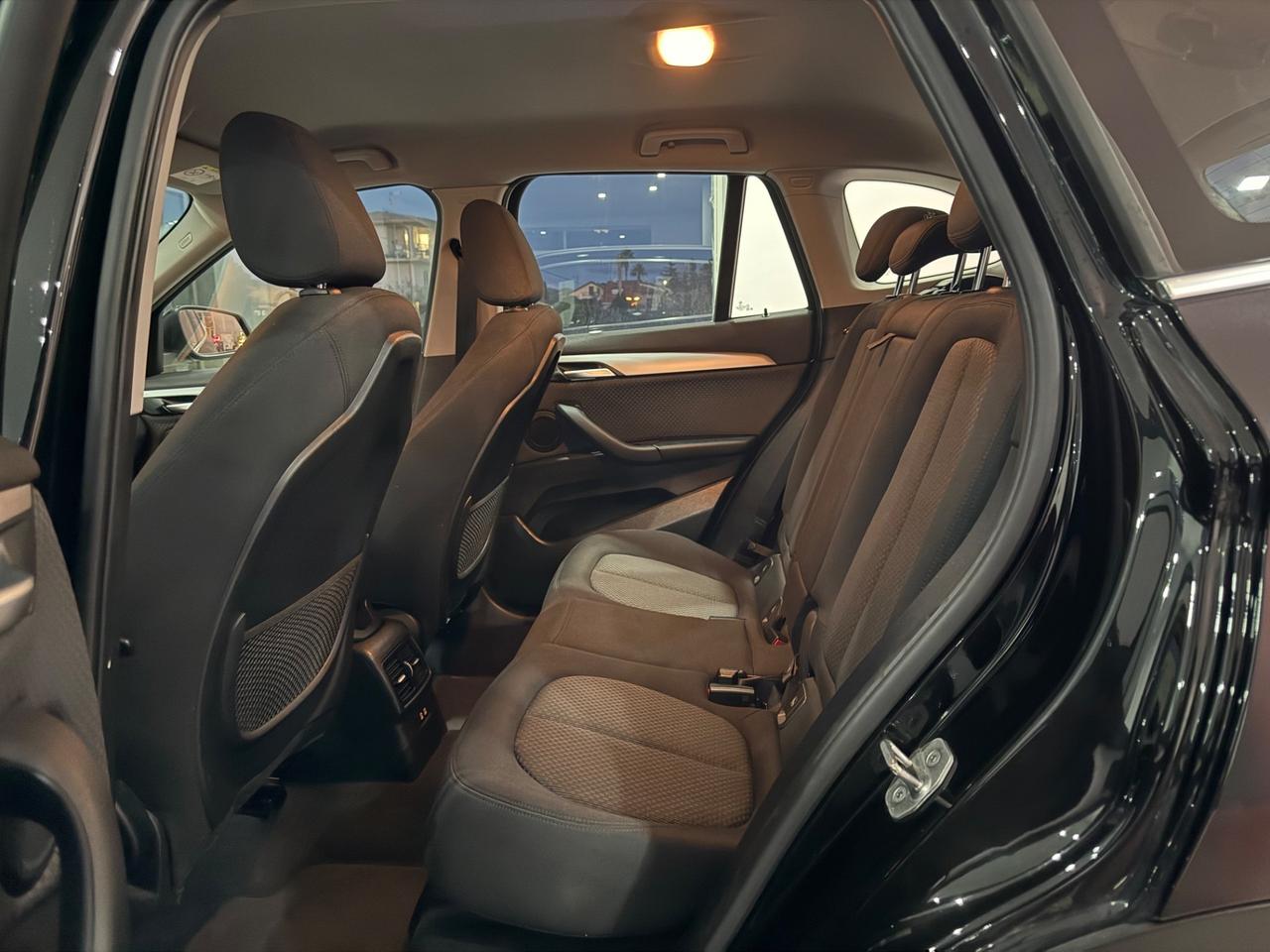 Bmw X1 2.0D 150cv auto. SHADOW LINE TOTAL BLACK2022