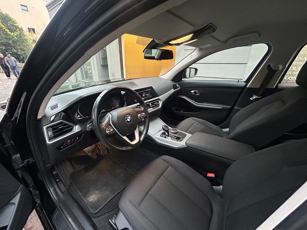 Bmw 316d MHEV 48V Advantage SERVICE | 99.000KM!!!