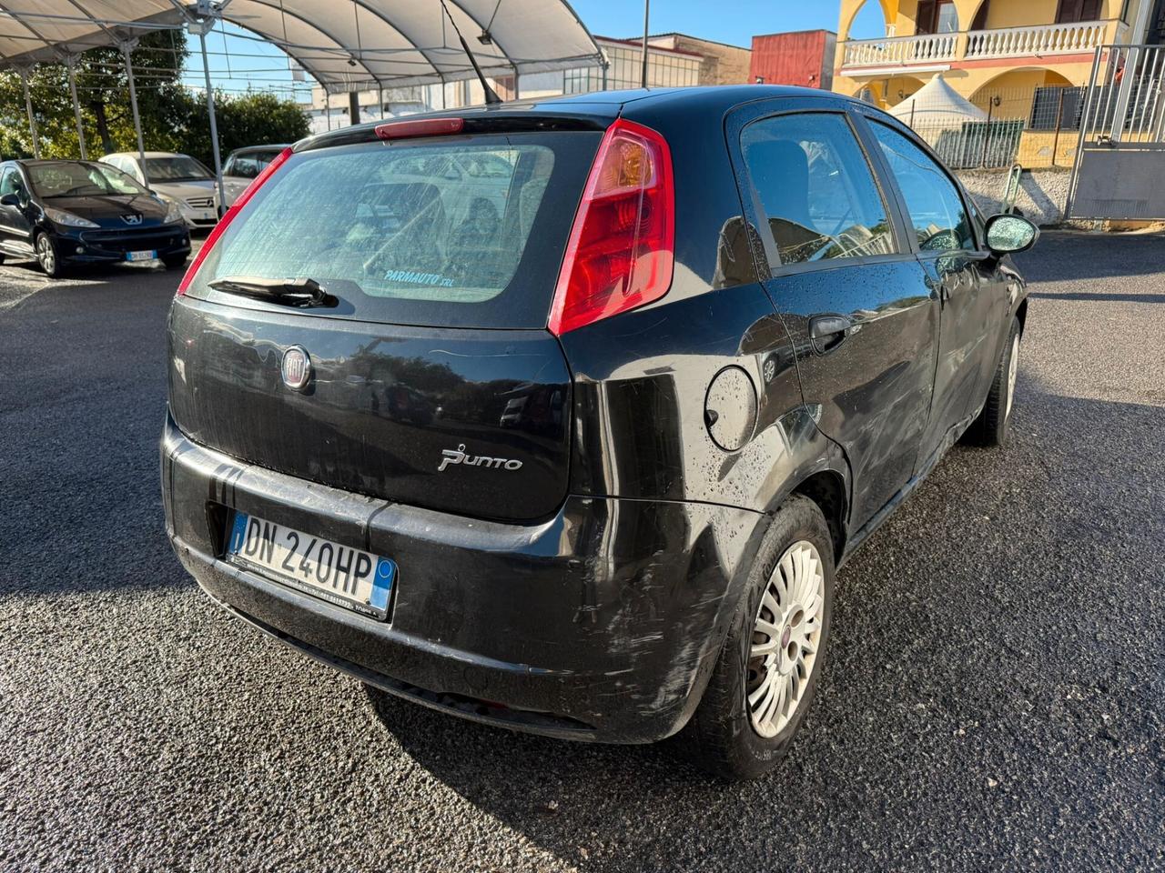 Fiat Grande Punto 1.3 Mjt 5P (Fermo A)
