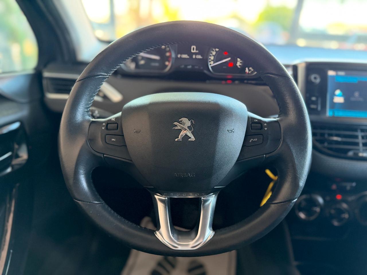 Peugeot 208 BlueHDi 100 5 porte GT Line