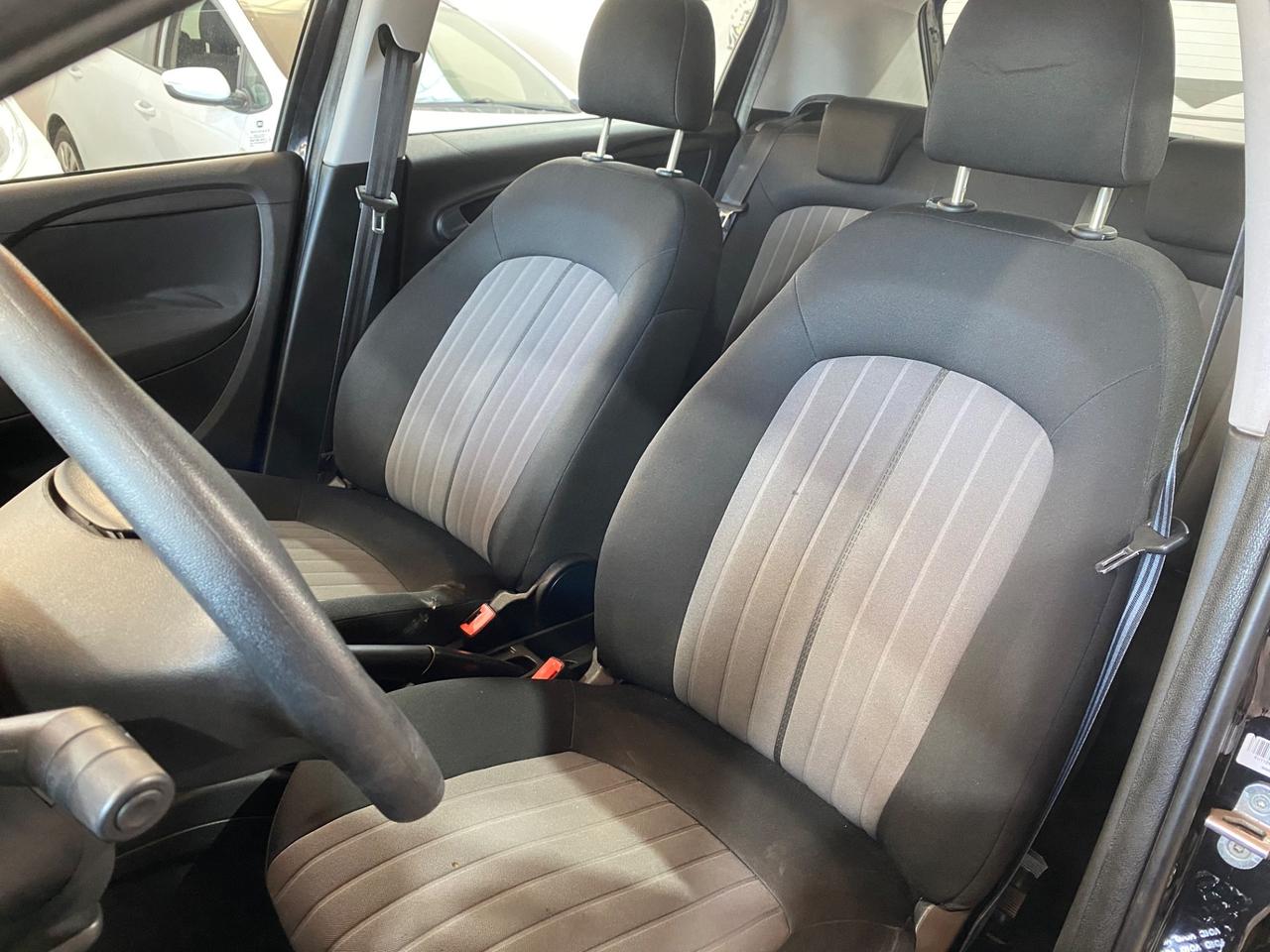 Fiat Punto 1.4 8V 5 porte Natural Power Street