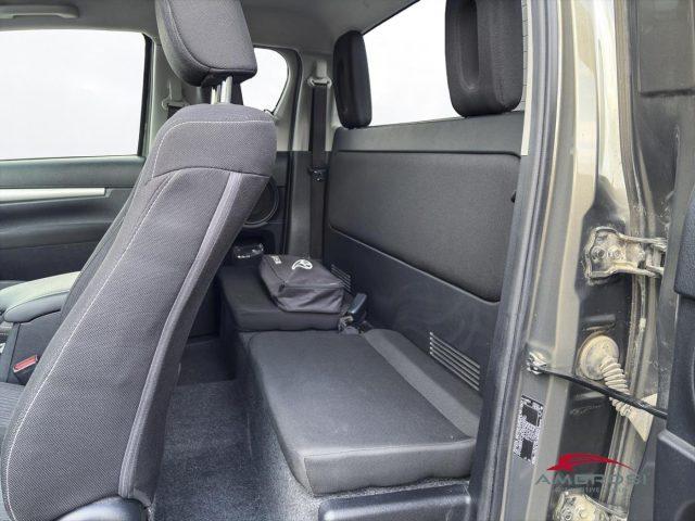 TOYOTA Hilux 2.D-4D 4WD 2 porte Extra Cab Lounge - AUTOCARRO N1