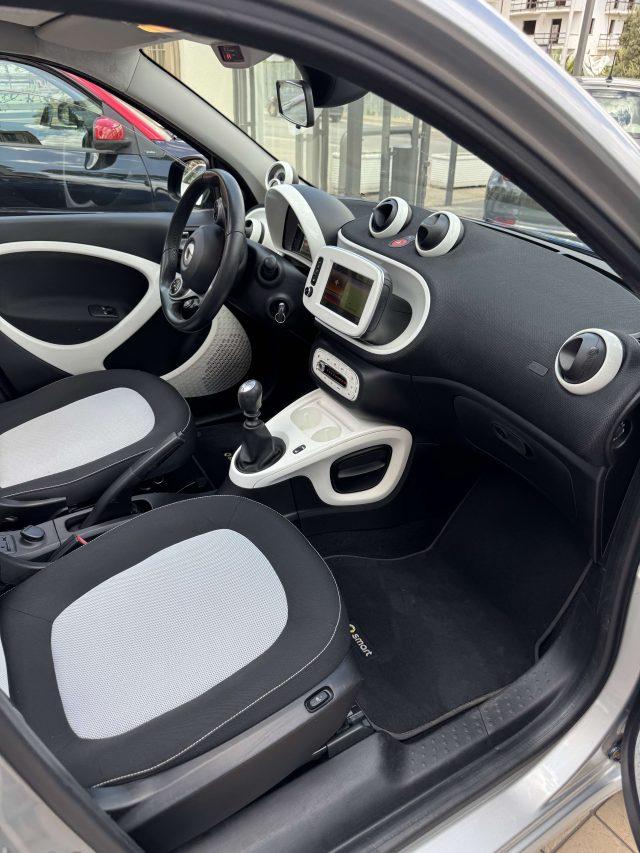 SMART ForFour 0.9 t Passion 90cv Navi cabrio