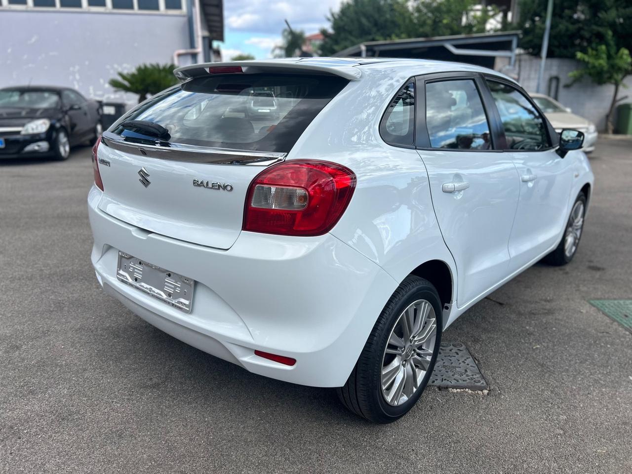 Suzuki Baleno 1.2 Dualjet Top