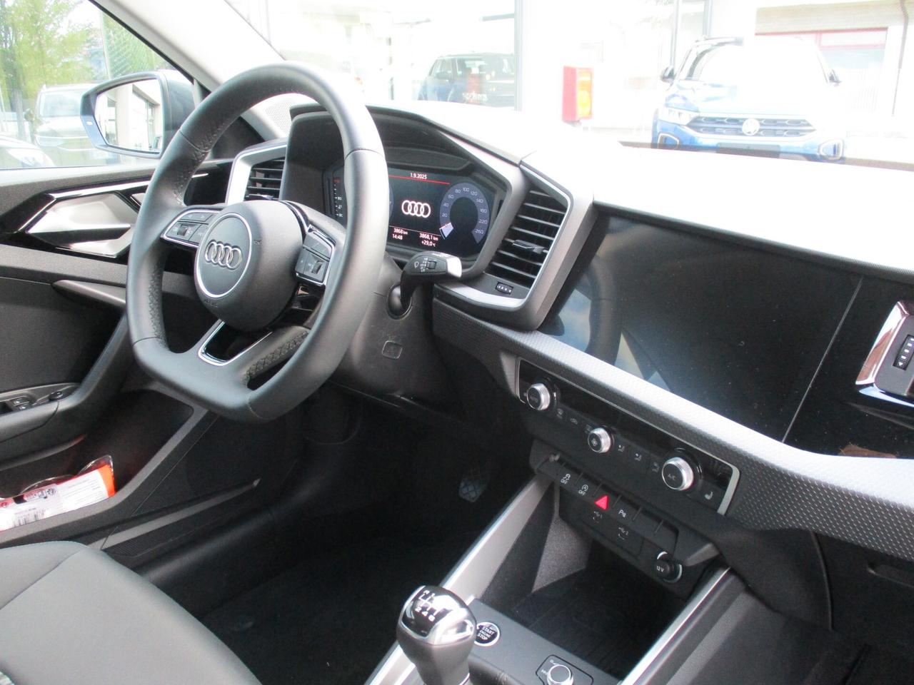 Audi A1 SPB 30 TFSI Business