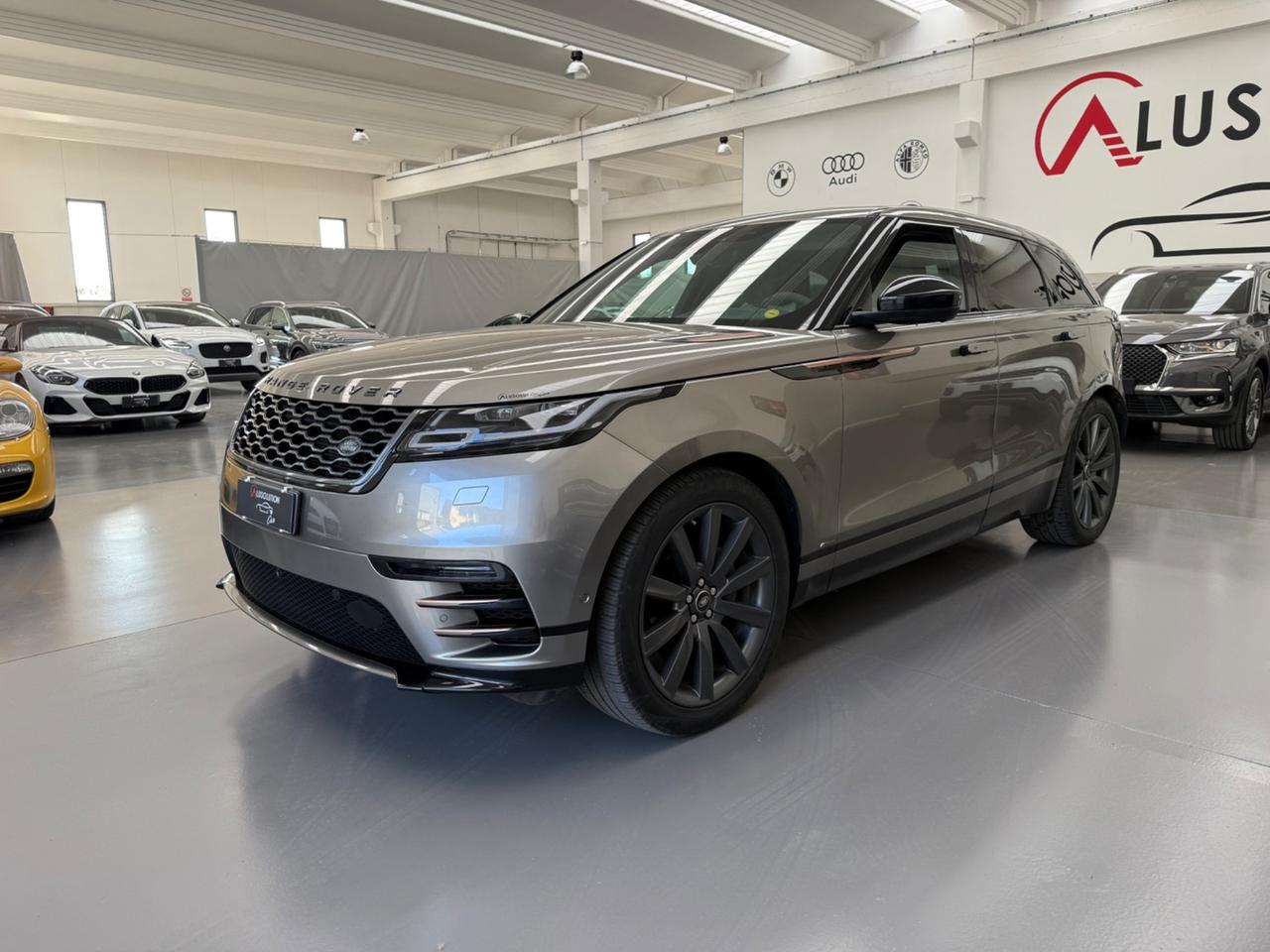 Land Rover Range Rover Velar 2.0D I4 240 CV R-Dynamic HSE