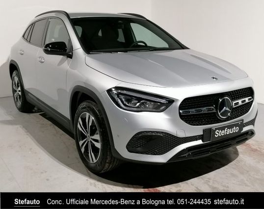 MERCEDES-BENZ GLA 200 d Automatic Sport Plus