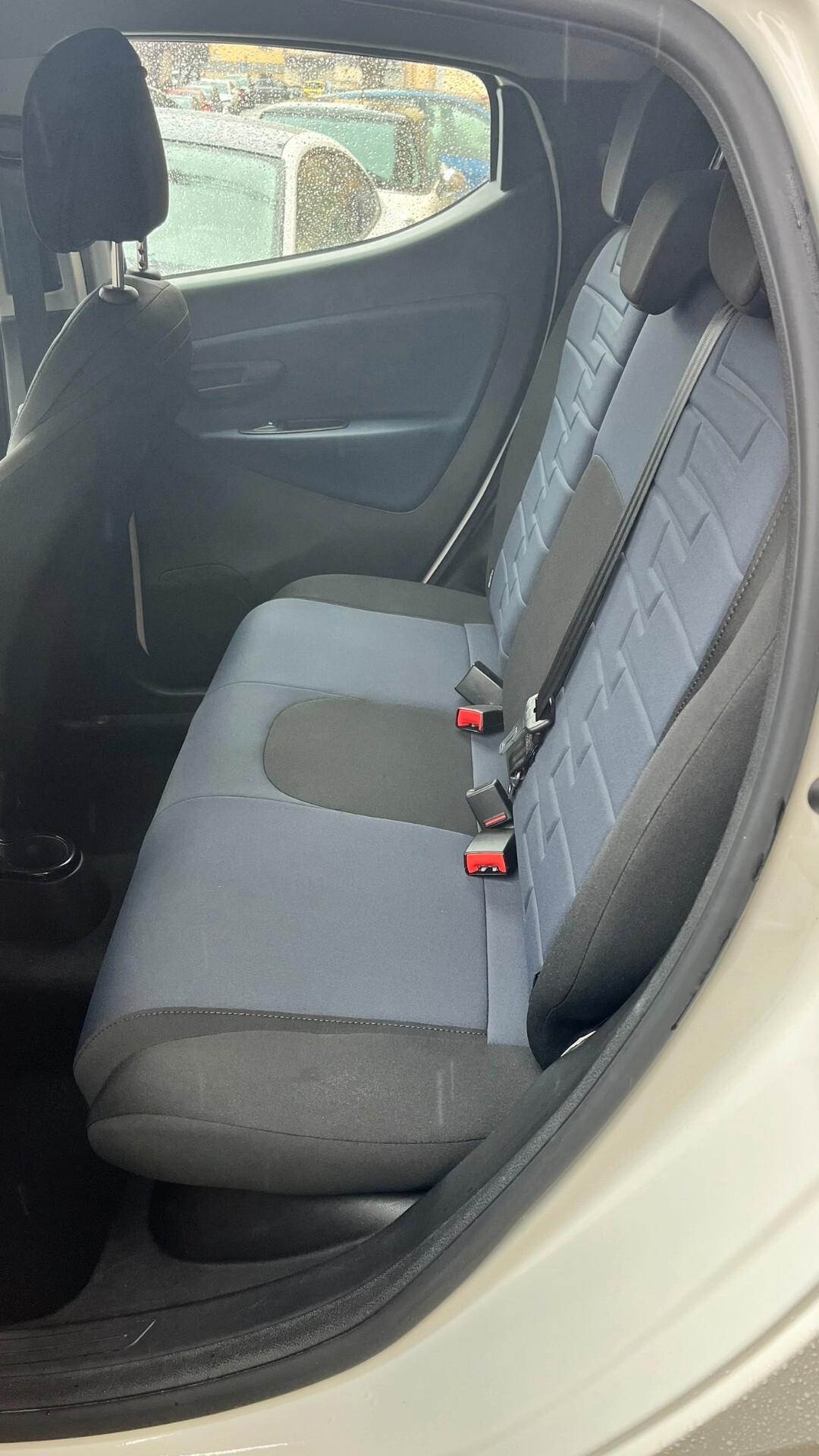 Lancia Ypsilon 1.0 2024 Platinum