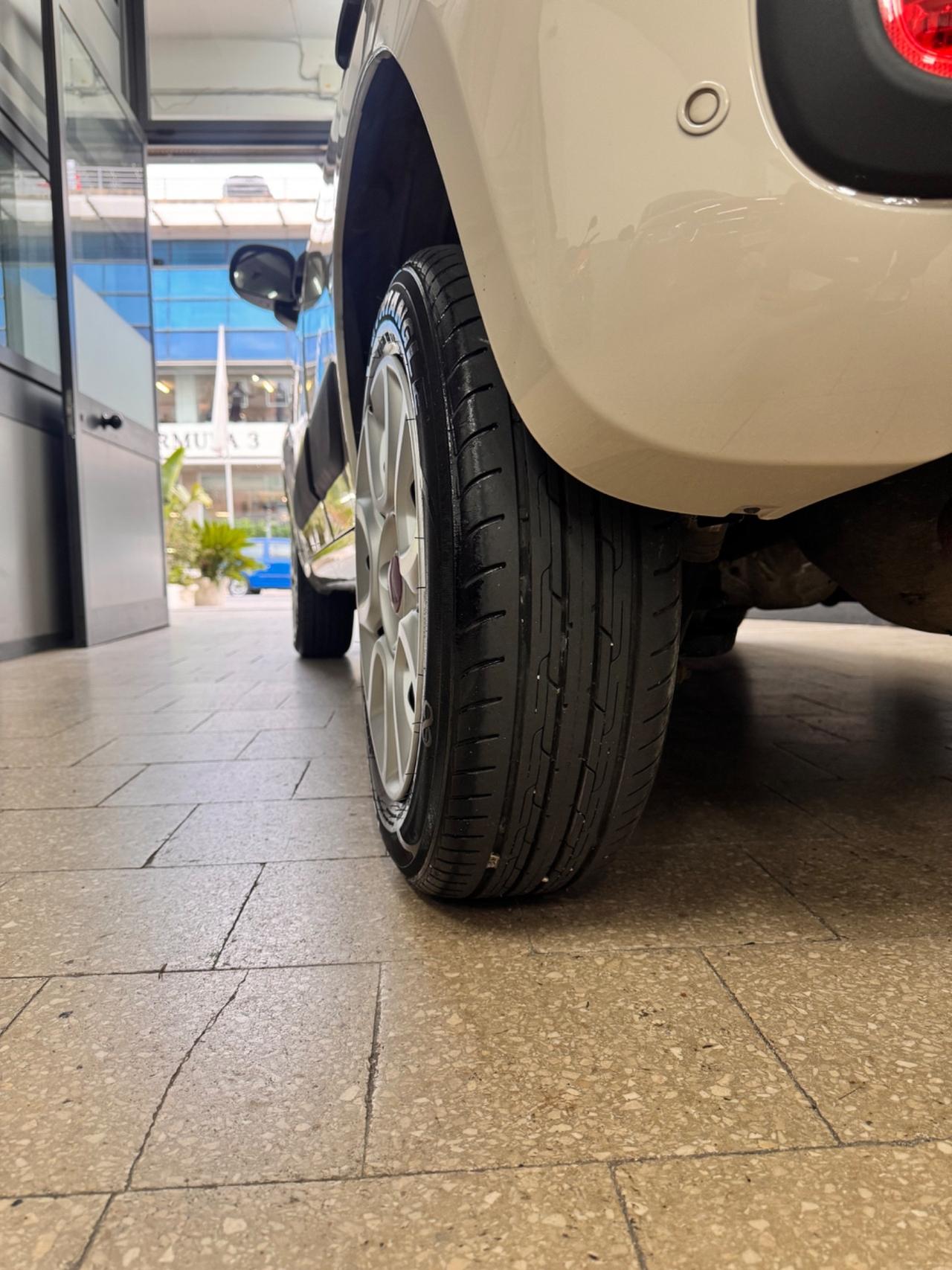 Fiat Panda 0.9 TwinAir Natural Power - 10/2013