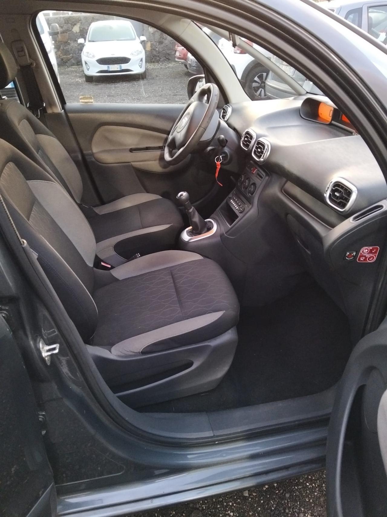 Citroen c3 picasso 1.6 HDI Business 2015