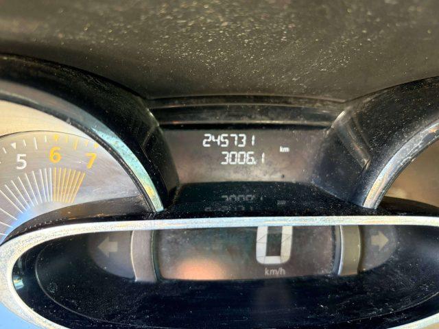RENAULT Clio Clio IV 5p 1.2 Live Gpl 75cv gpl valido 2034