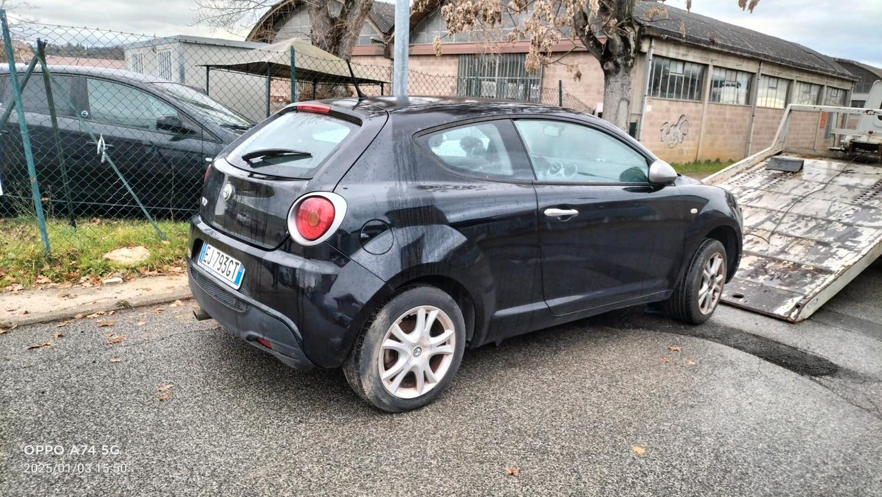 Alfa Romeo MiTo 1.3 JTDm-2 95 CV S&S Distinctive Sport Pack