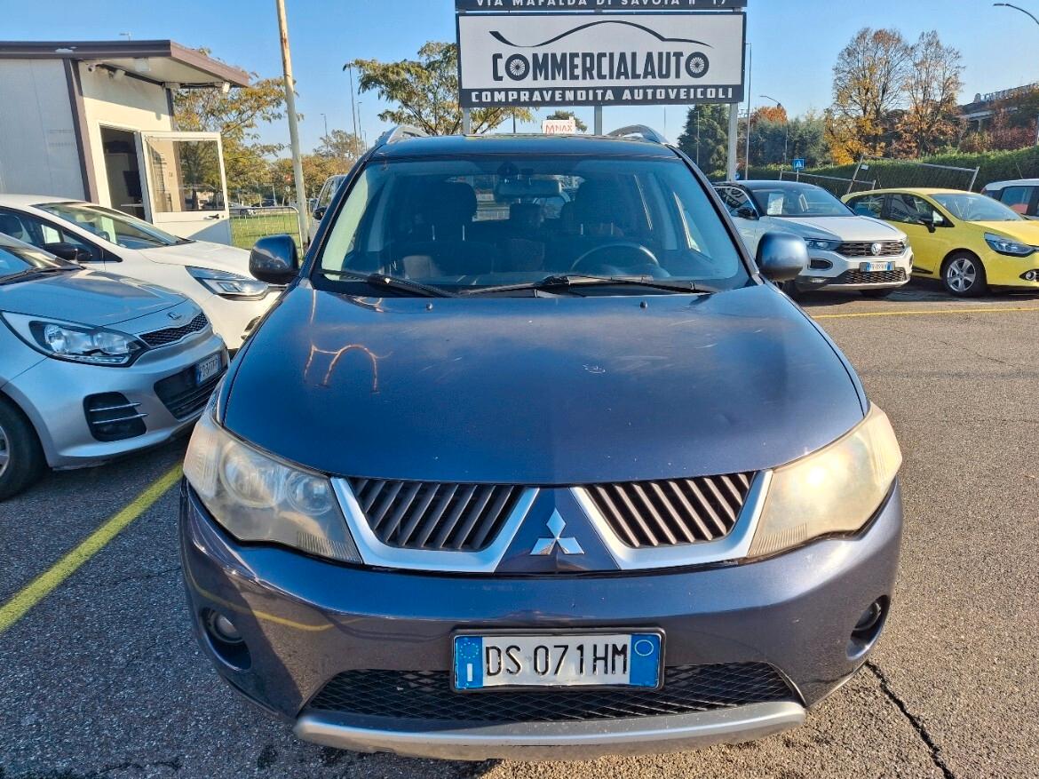 Mitsubishi Outlander 2.0 DI-D Intense DPF