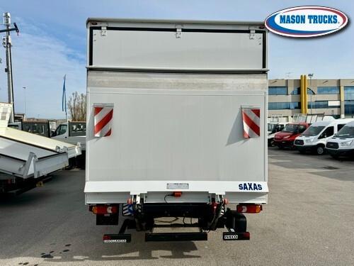 IVECO EUROCARGO 75-210 P, furgonato con sponda, 2021, km 57.000