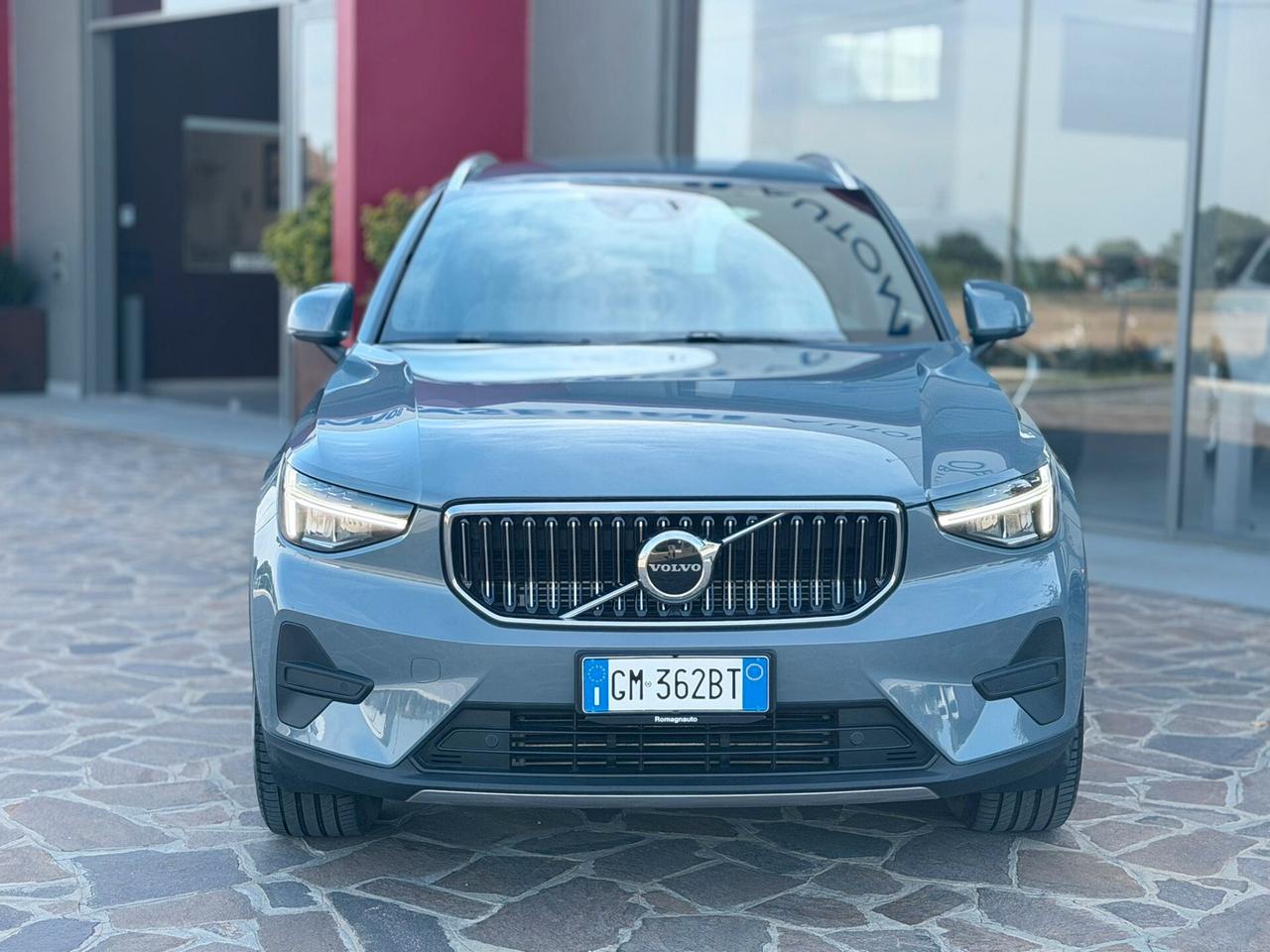 Volvo XC40 Recharge Plug-in Hybrid autocarro N1