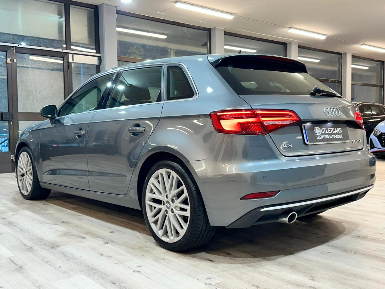 AUDI A3 SBK 30 1.6TDI 116CV 2019 MANUALE
