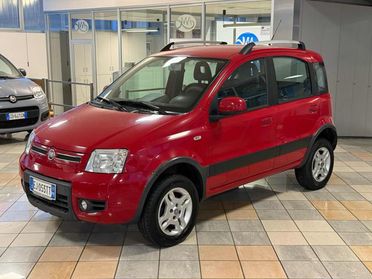 FIAT Panda 1.3 MJT 16V DPF 4x4 Climbing