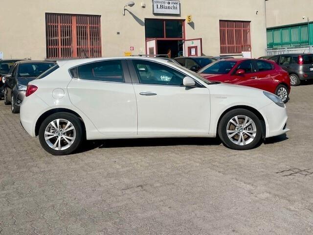 Alfa Romeo Giulietta 1.4 Turbo MultiAir Distinctive