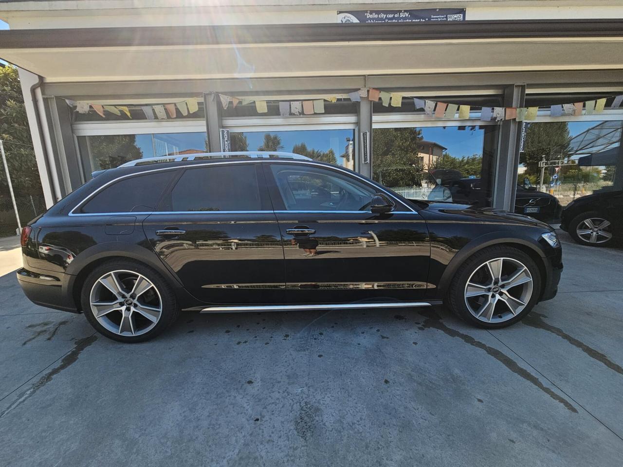 Audi A6 allroad 3.0 TDI S tronic Business