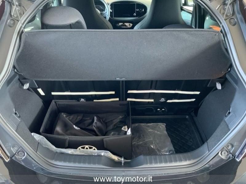 Toyota Aygo X 1.0 VVT-i 72 CV 5 porte Lounge S-CVT