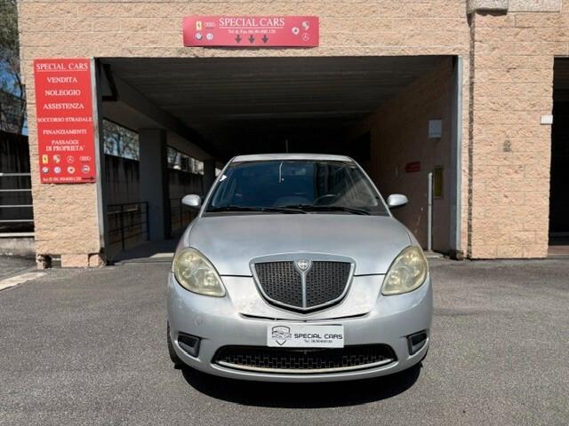 Lancia Ypsilon 1.4 Argento Ecochic GPL