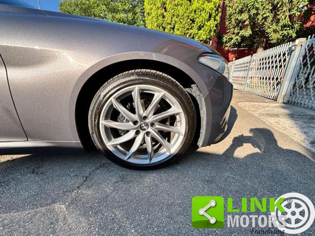 ALFA ROMEO Giulia 2.0 Turbo 200 CV AT8 Super