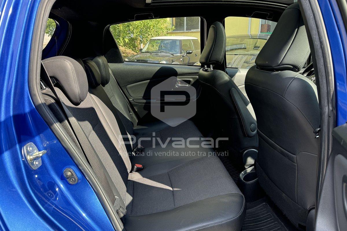 TOYOTA Yaris 1.5 Hybrid 5 porte Trend "Blue Edition"