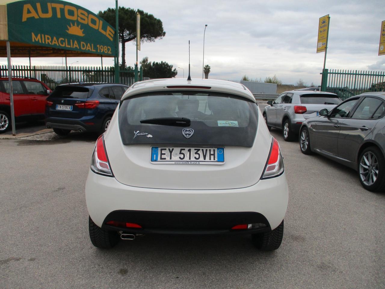 Lancia Ypsilon 1.2 ECOCHIC GPL DI SERIE ELEFANTINO