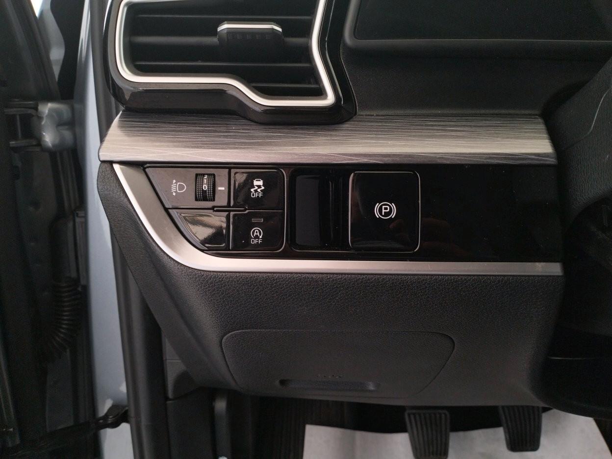 KIA SPORTAGE 1.6 crdi mhev Business mt