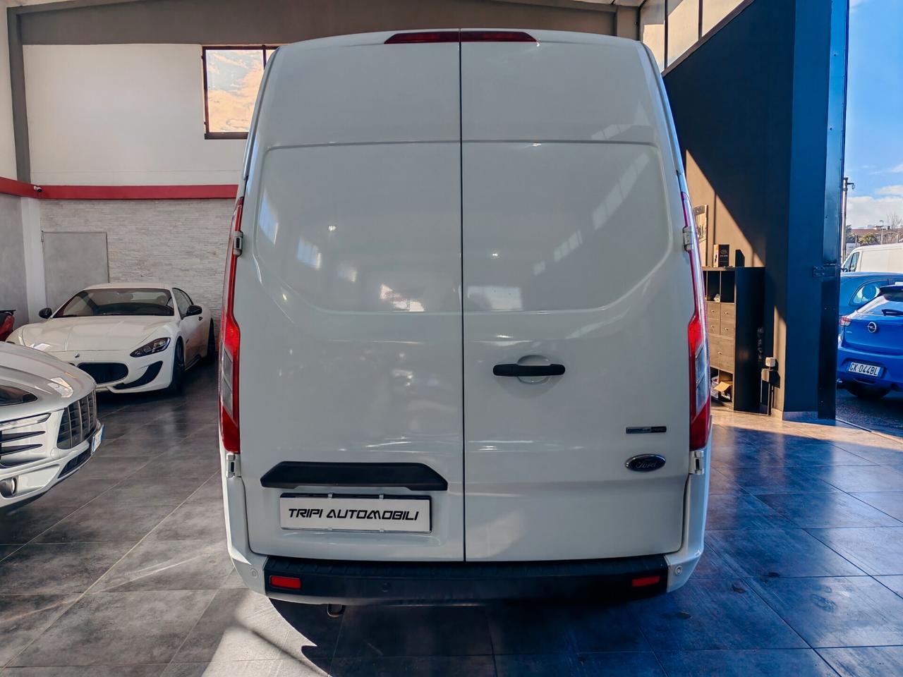 Ford Transit Custom 2.0 EcoBlue Hybrid 130 PC Titanium