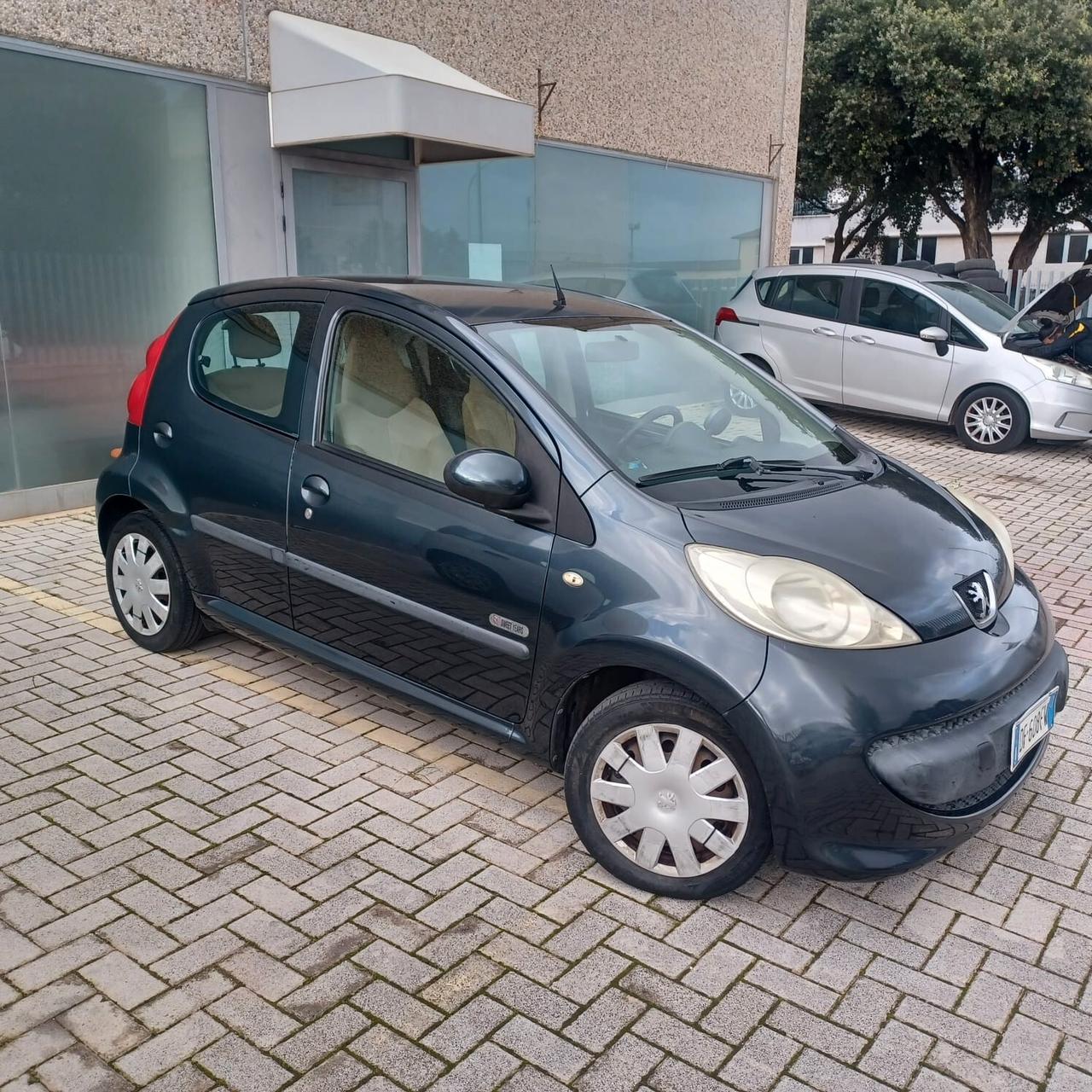 87.358KM PEUGEOT 107 1.0 5P GARANZIA 12 MESI