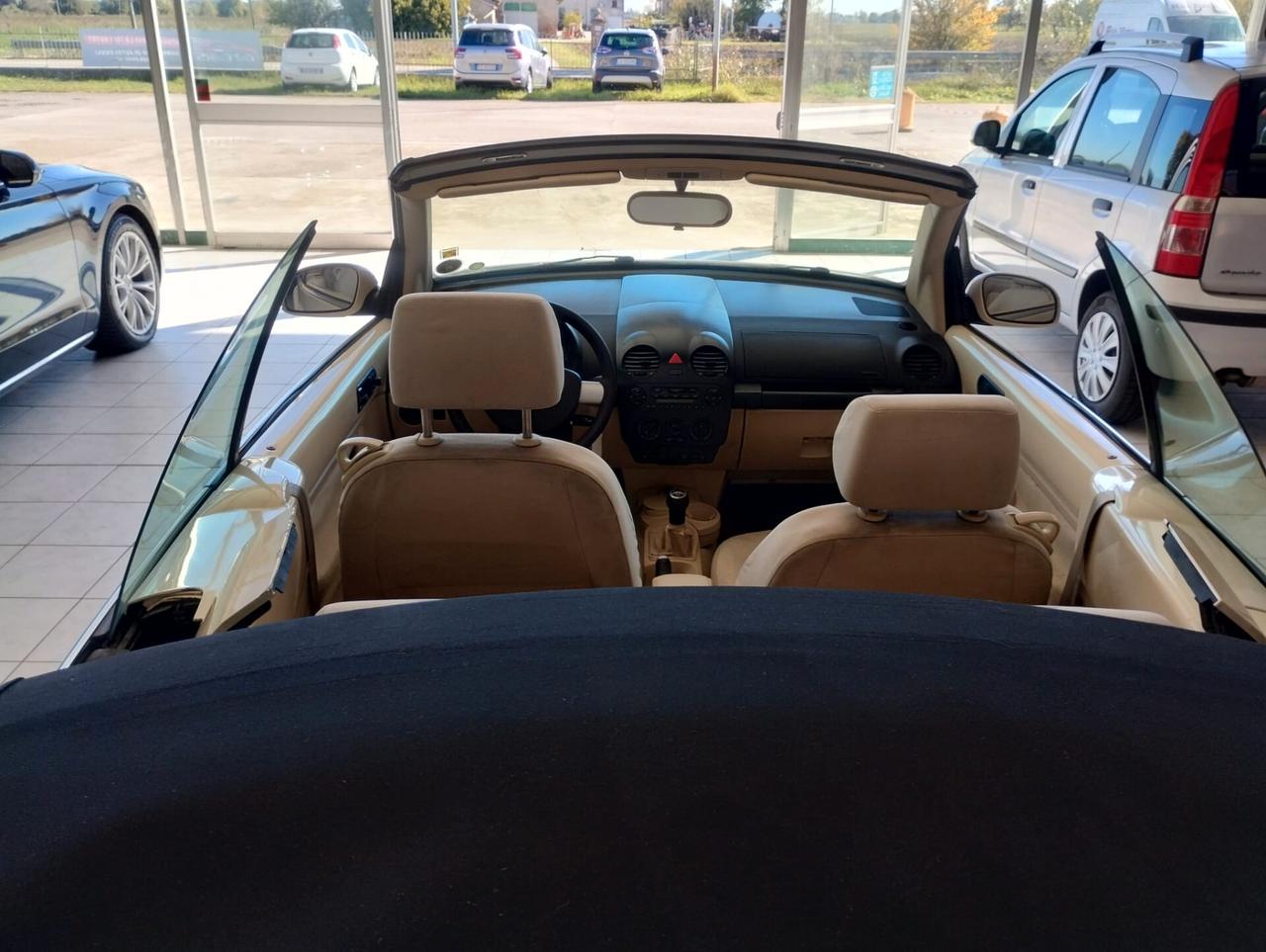 Volkswagen New Beetle 1.6 Cabrio KM 125.300
