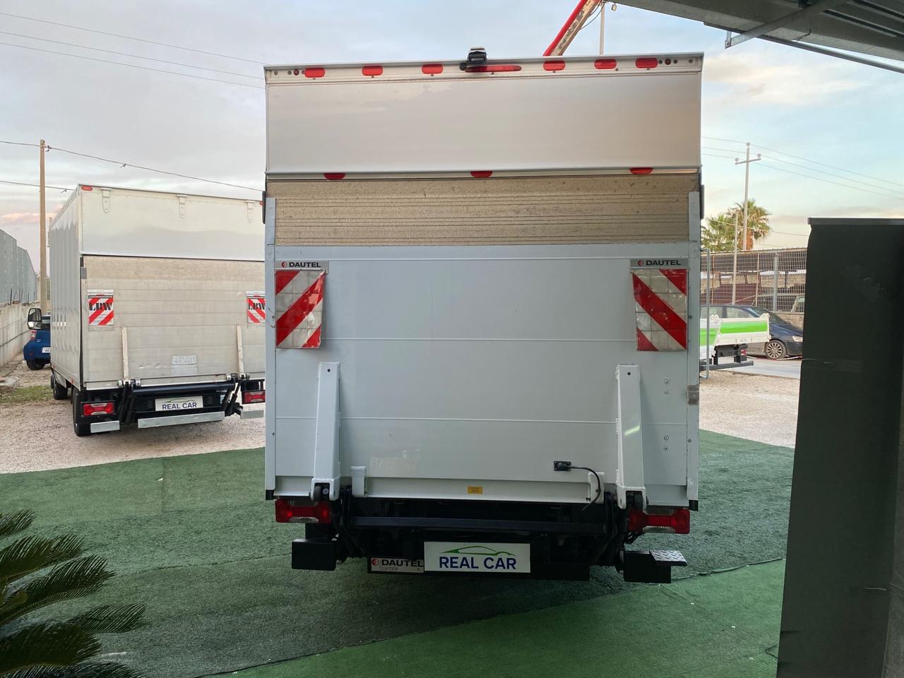 Iveco Daily 3.0 35-150 Anno 2019 Pedana