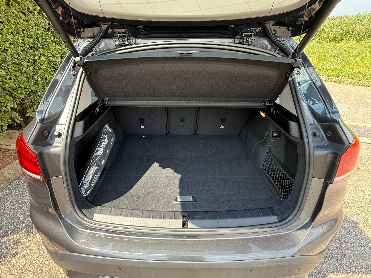 BMW - X1 - xDrive20d Business Advantage